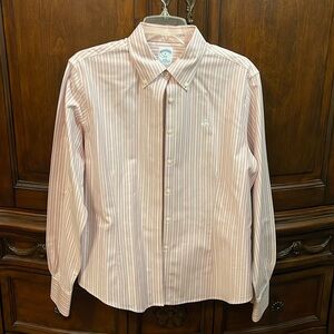 NWOT Brooks Brothers Light Pink/White Striped Button Up Oxford Shirt. Not worn